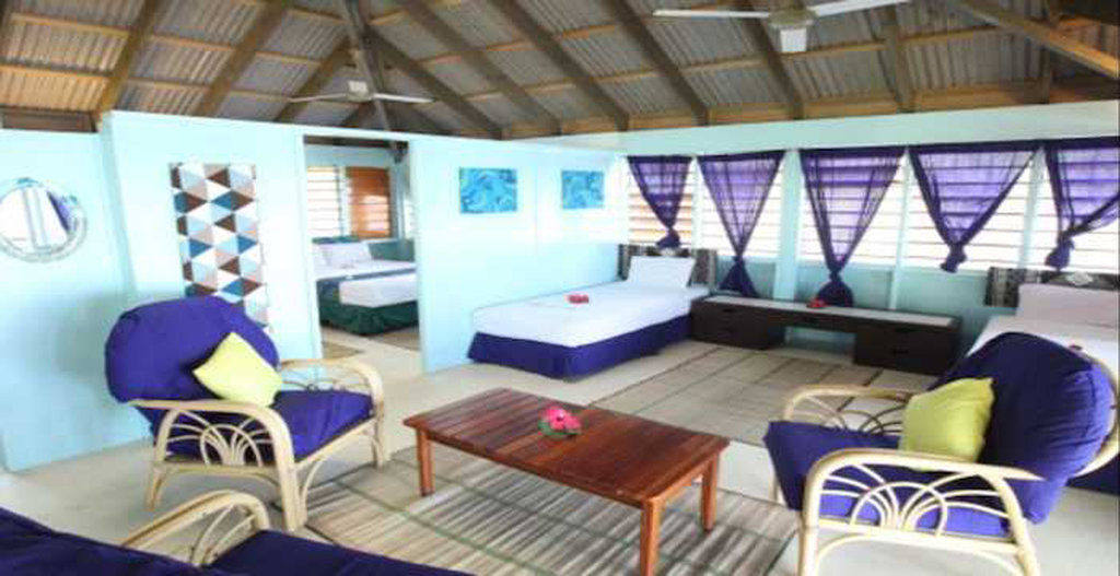 Funky Fish Beach & Surf Resort Solevu Exterior photo